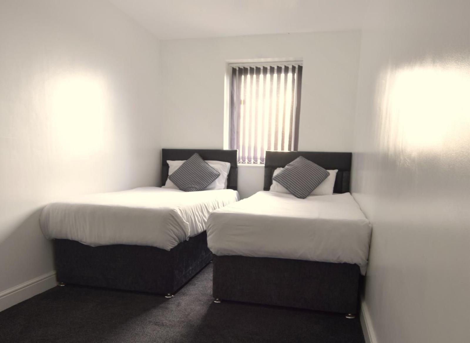 Oyo Victoria Apartments Мідлсбро Екстер'єр фото